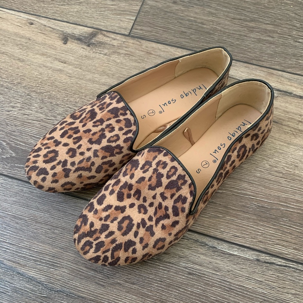 Indigo Soul Leopard Flats